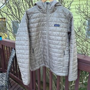 Patagonia Nano Puff Seabird Grey Quilted Hooded Jacket